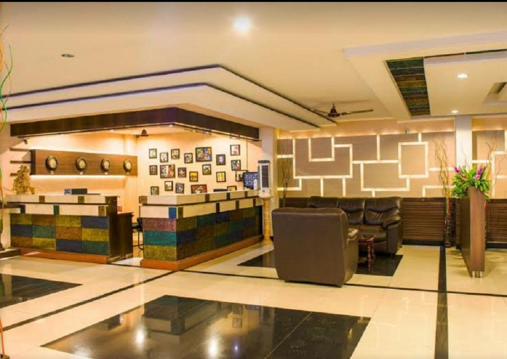A.R Grand Hotel Visakhapatnam Exteriör bild